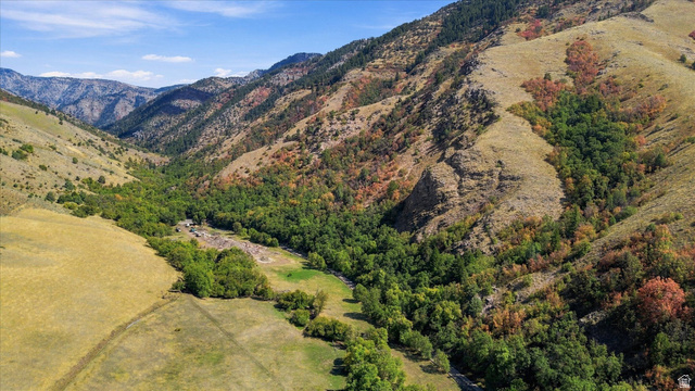3105 East Canyon Road Smithfield, UT 84335 - Photo 4 of 8 Additional content