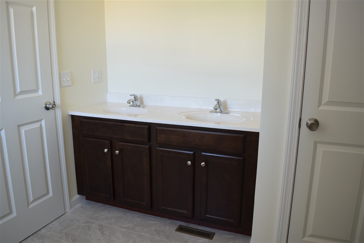 90 Miller's Farm Drive, Unit 90 Rochester, NH 03868 - Photo 10 of 17 Gallery Image 10