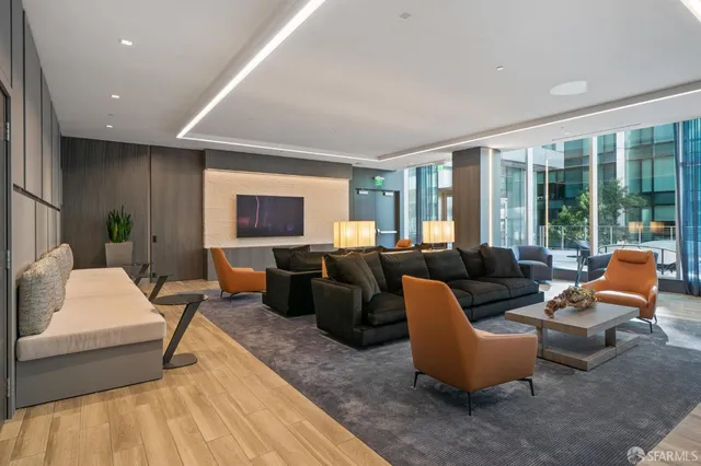 $6,699 | 301 Main Street, Unit 25E, San Francisco, CA 94105