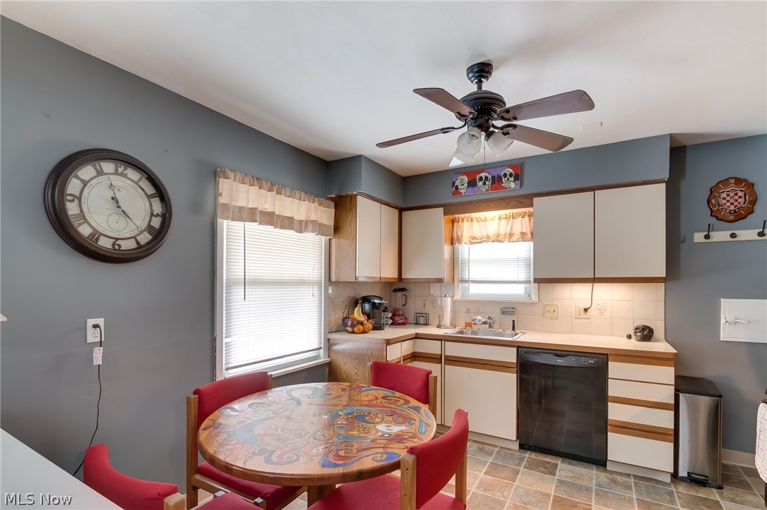 1625 Rush Road Wickliffe, OH 44092 - Photo 3 of 7 Gallery Image 3