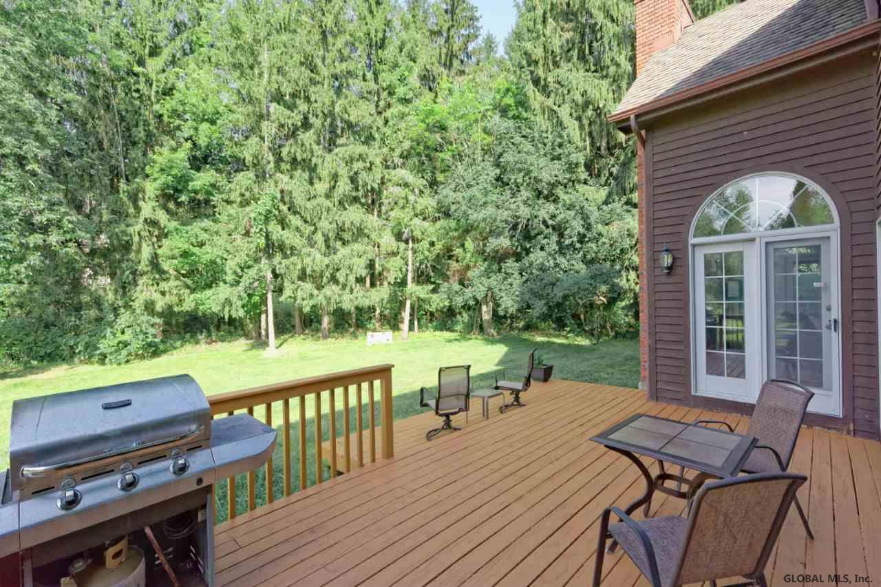 1022 Lamplighter Road Niskayuna, NY 12309 - Photo 65 of 65 Photo 67
