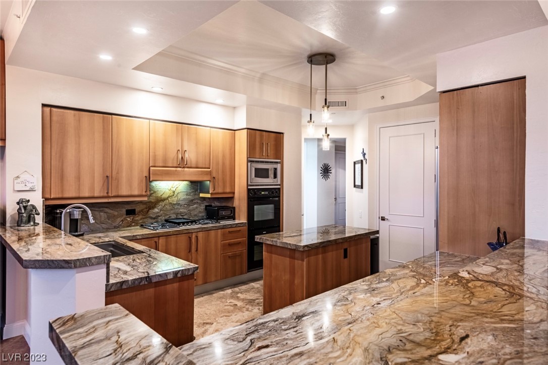 2857 Paradise Road, Unit 2303 Las Vegas, NV 89109 - Photo 13 of 37 Gallery Image 13