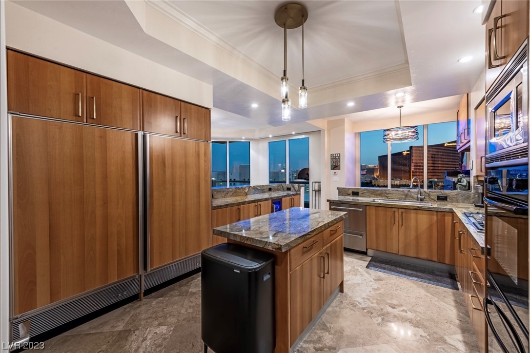 2857 Paradise Road, Unit 2303 Las Vegas, NV 89109 - Photo 14 of 37 Gallery Image 14