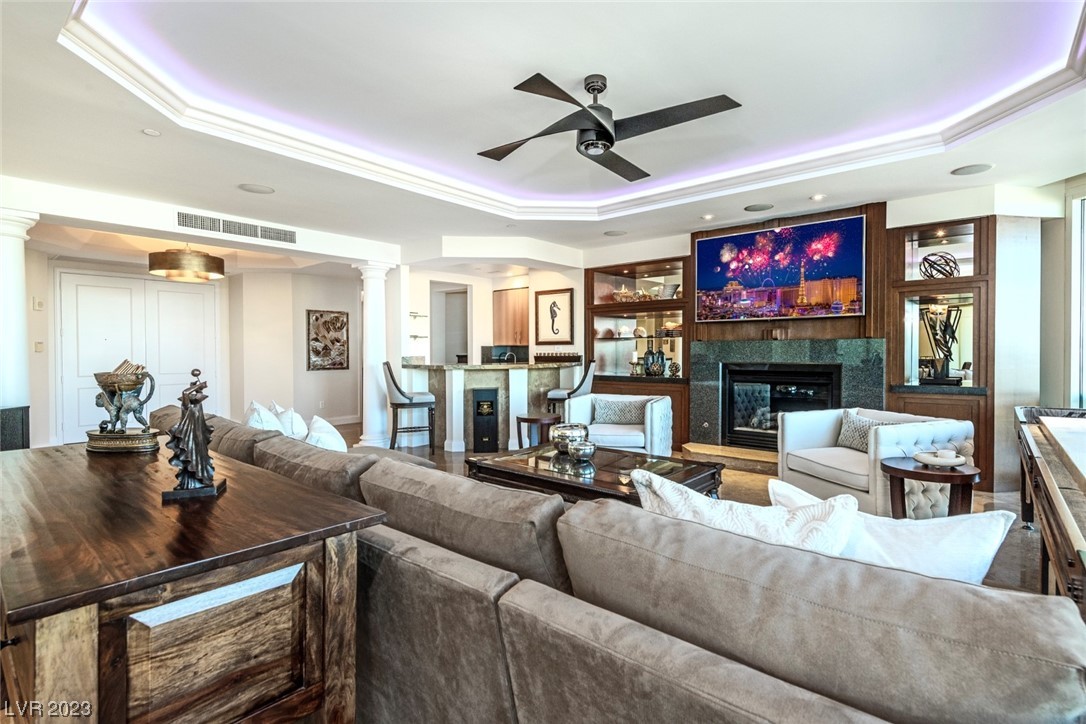 2857 Paradise Road, Unit 2303 Las Vegas, NV 89109 - Photo 3 of 37 HUGE LIVING AREA WITH ENTERTAINERS WETBAR!!!