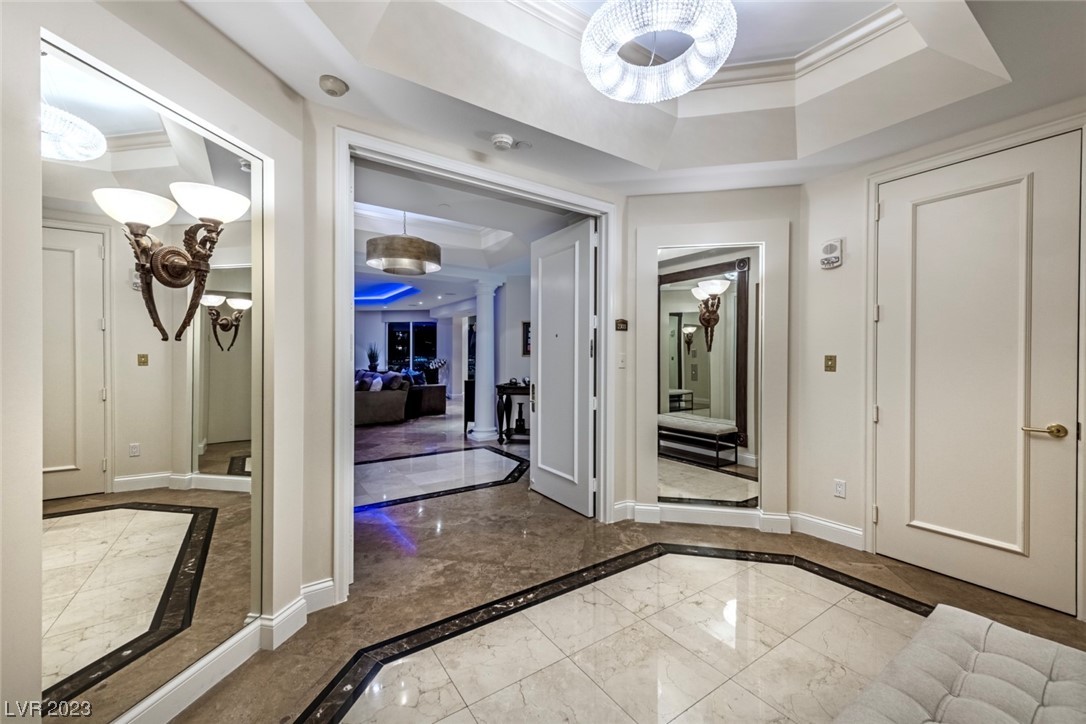 2857 Paradise Road, Unit 2303 Las Vegas, NV 89109 - Photo 7 of 37 PRIVATE LOBBY AREA