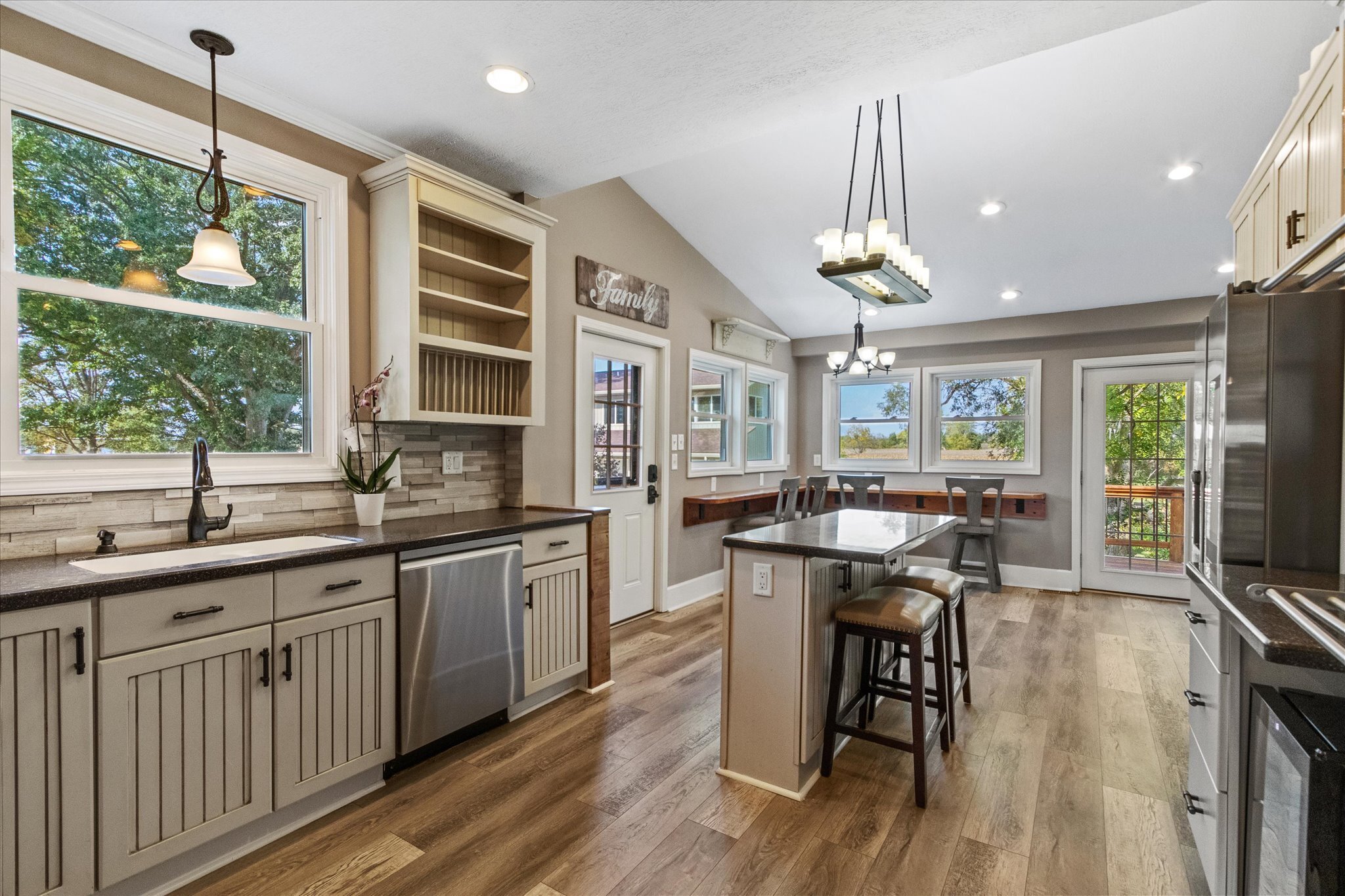 7284 Yoke Road Indianapolis, IN 46259 - Photo 12 of 62 Gallery Image 12