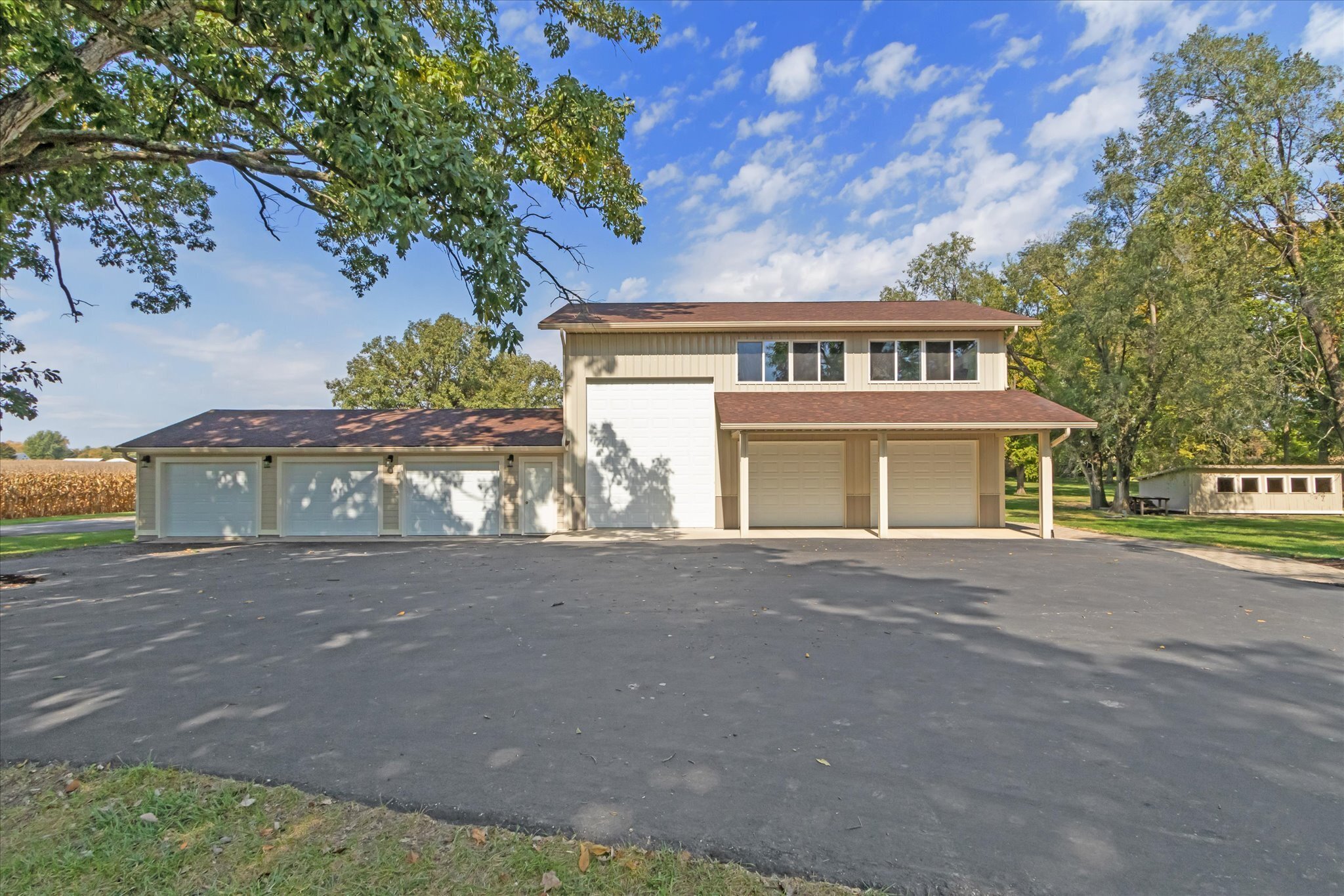 7284 Yoke Road Indianapolis, IN 46259 - Photo 31 of 62 Gallery Image 31