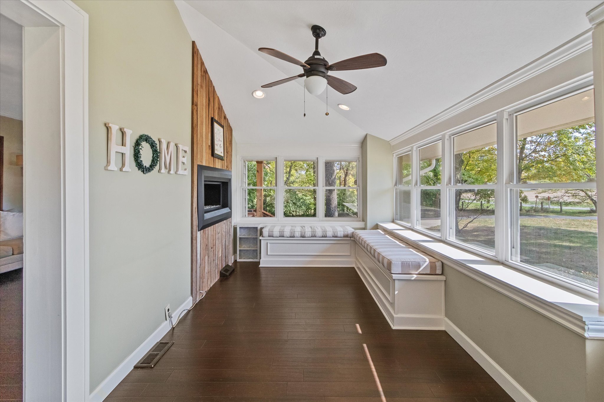 7284 Yoke Road Indianapolis, IN 46259 - Photo 5 of 62 Gallery Image 5