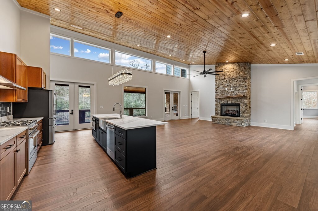 494 Riverbend Manor Blue Ridge, GA 30513 - Photo 13 of 100
