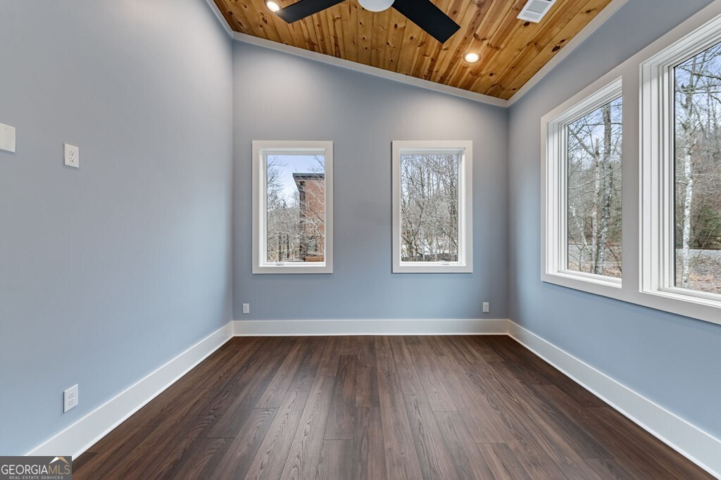 494 Riverbend Manor Blue Ridge, GA 30513 - Photo 33 of 100