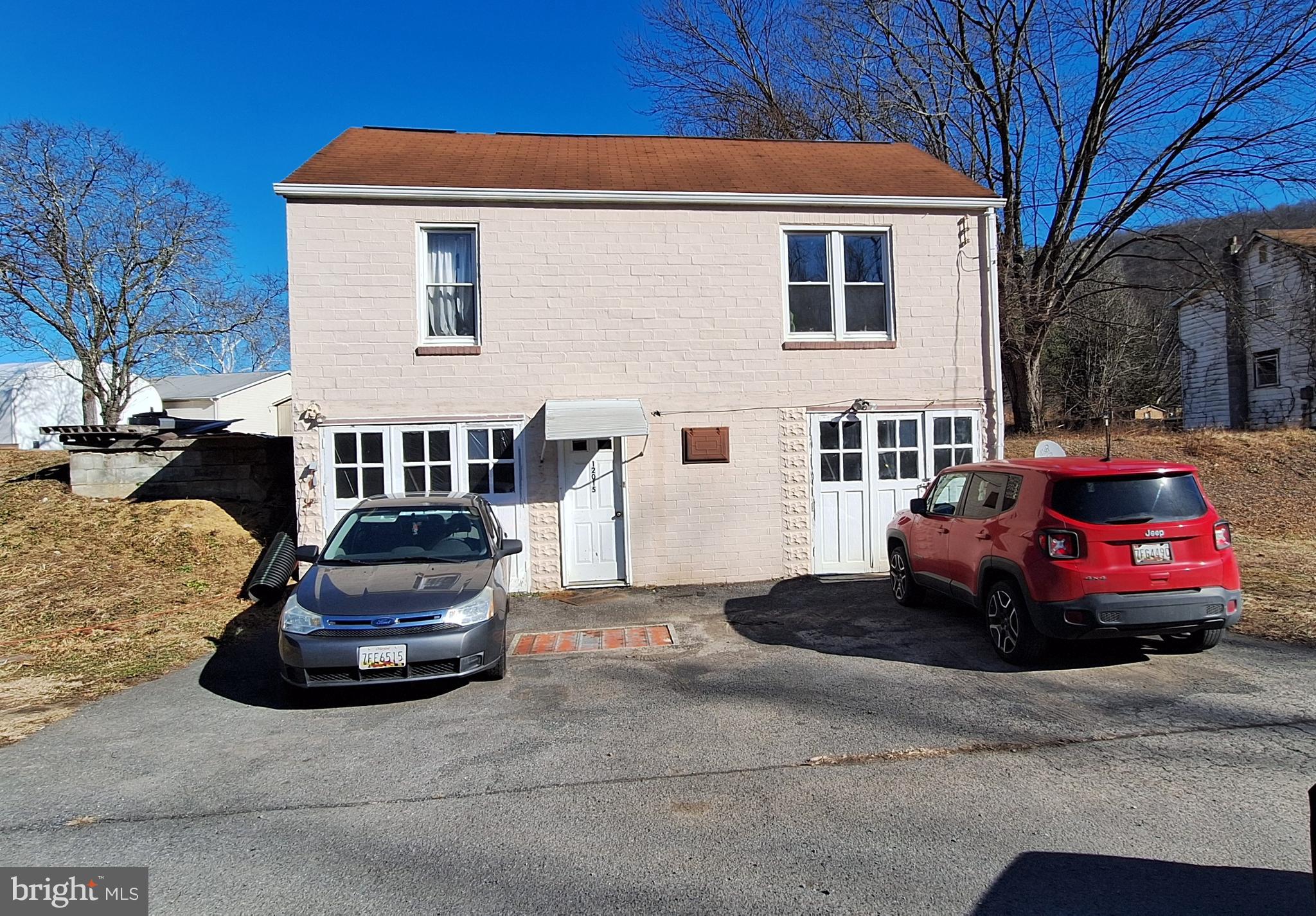 12015 Siebert Road Cumberland, MD 21502 - Photo 3 of 27