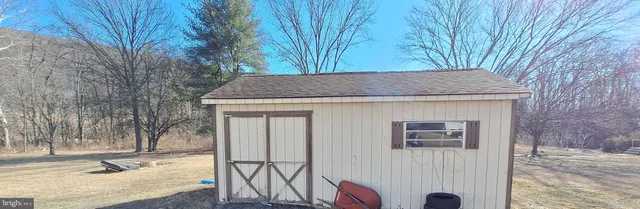 $100,000 | 12015 Siebert Road, Cumberland, MD 21502