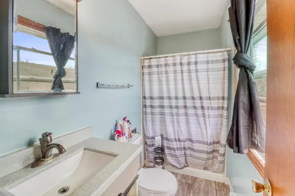 $249,000 | 3102 8th Avenue North, Fargo, ND 58102