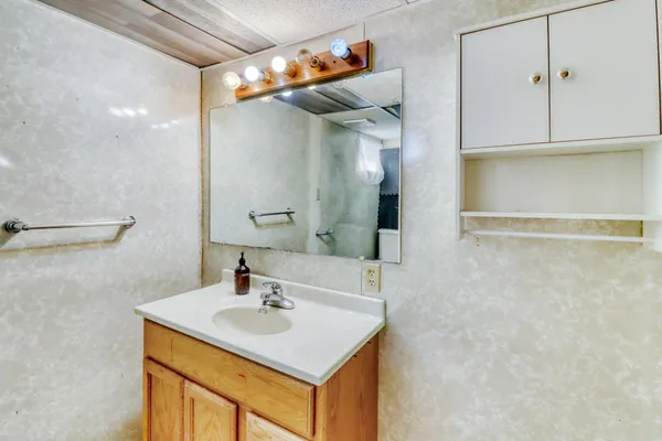 $249,000 | 3102 8th Avenue North, Fargo, ND 58102