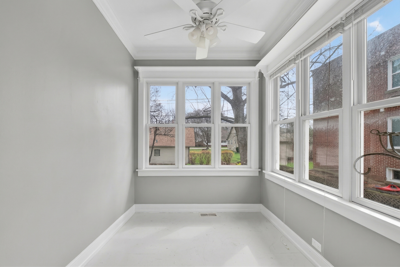 407 North Arlington Heights Road Arlington Heights, IL 60004 - Photo 14 of 26