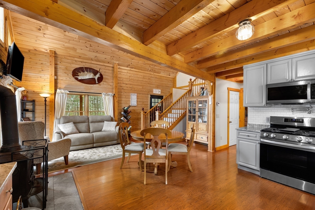 81 South Meadow Road Carver, MA 02330 - Photo 14 of 42
