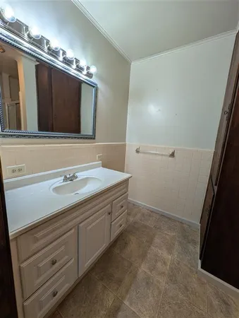 $144,000 | 811 Schriever Street, Jennings, LA 70546