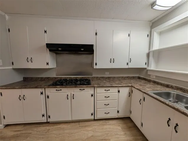 $144,000 | 811 Schriever Street, Jennings, LA 70546