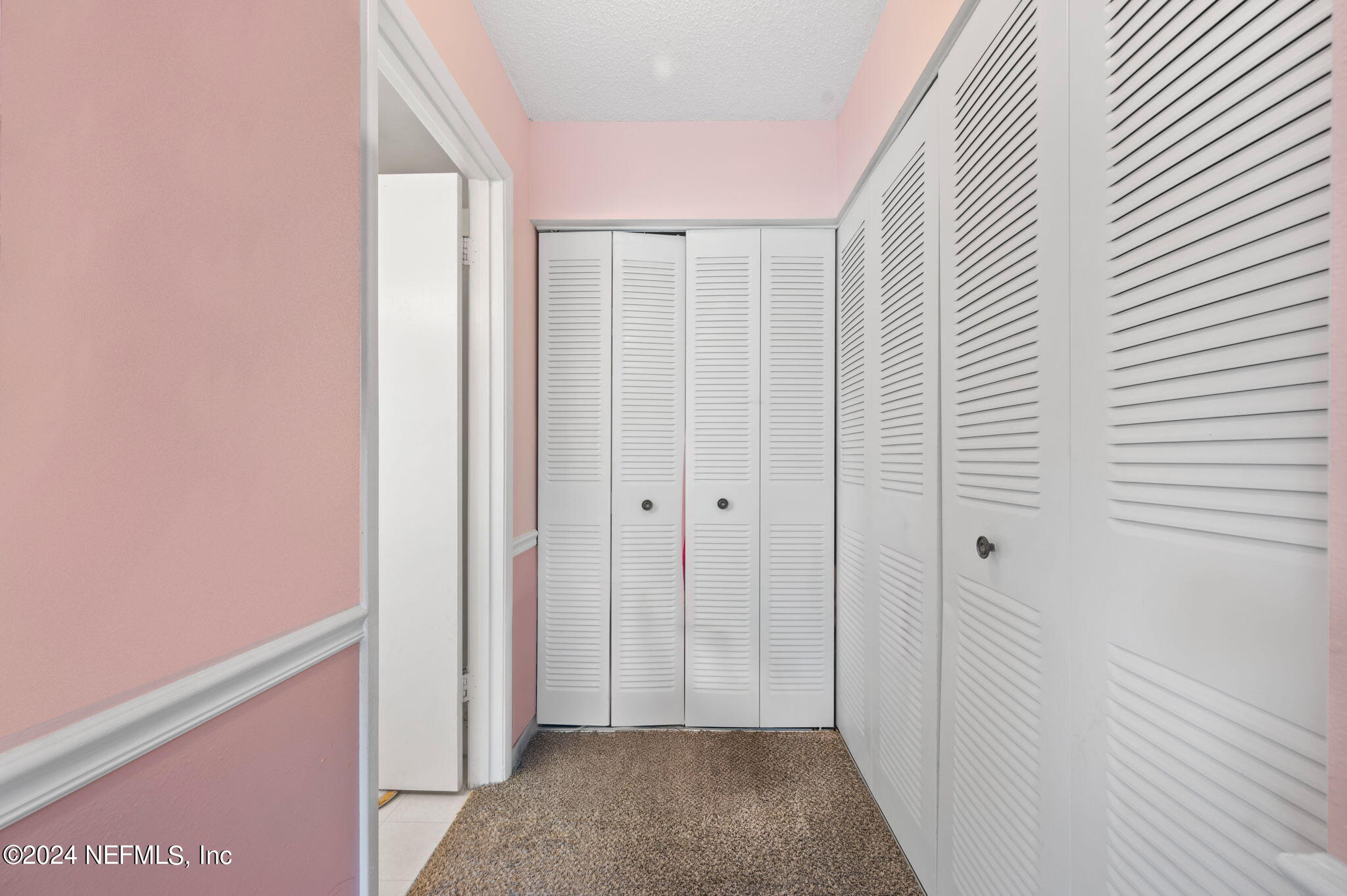 281 Trillo Street St. Augustine, FL 32086 - Photo 25 of 41 a view of a hallway with a room