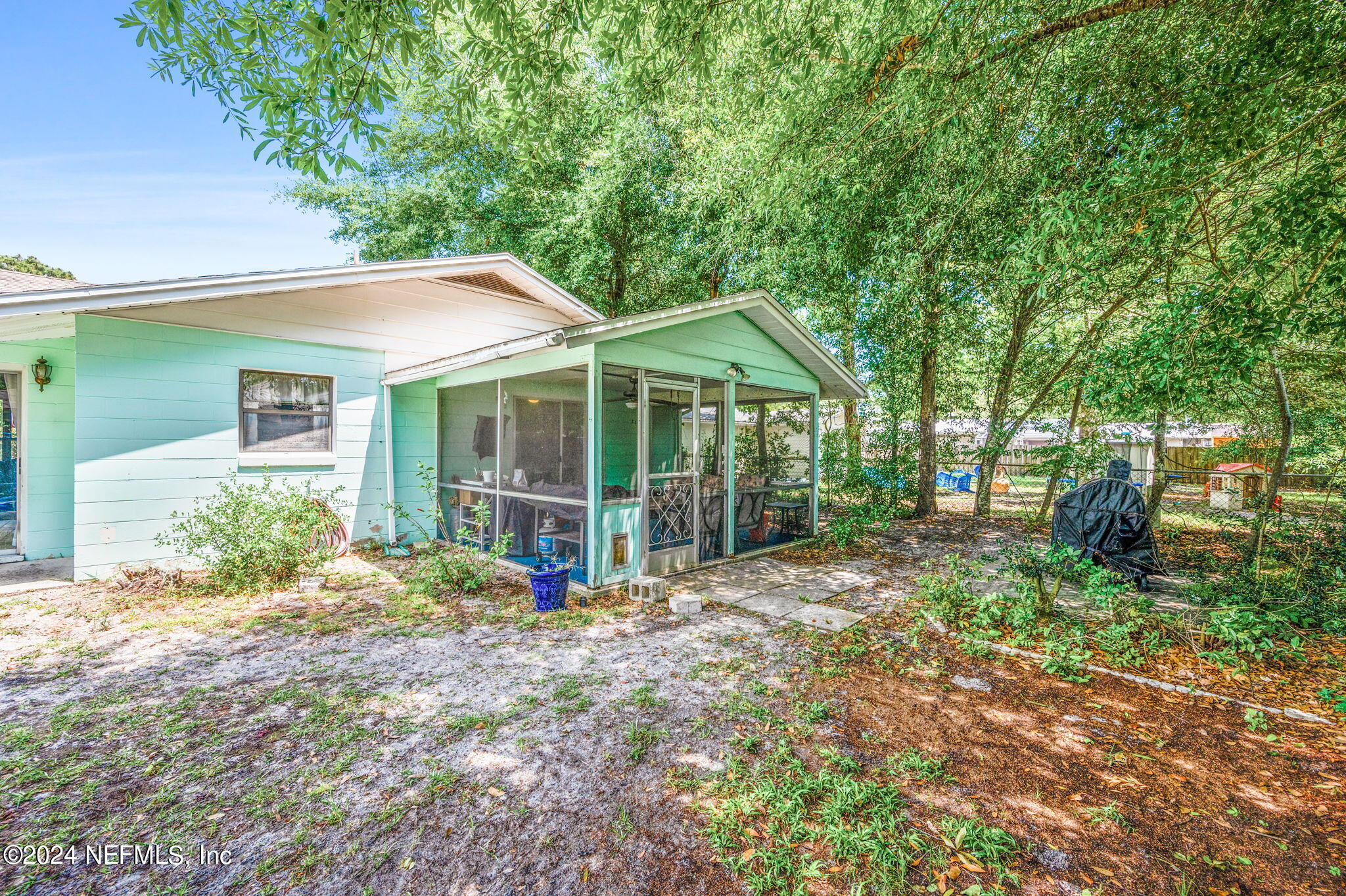 281 Trillo Street St. Augustine, FL 32086 - Photo 34 of 41 a view of a house with garden