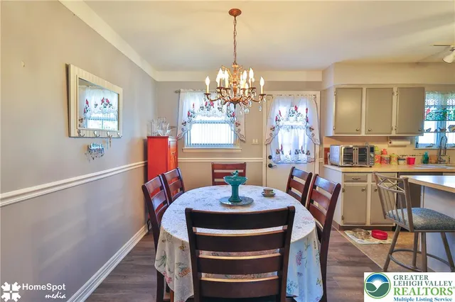 $359,900 | 121 Woodcrest Circle, Allentown, PA 18103