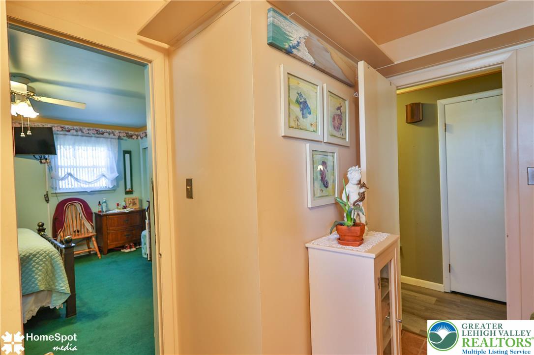 121 Woodcrest Circle Allentown, PA 18103 - Photo 27 of 76