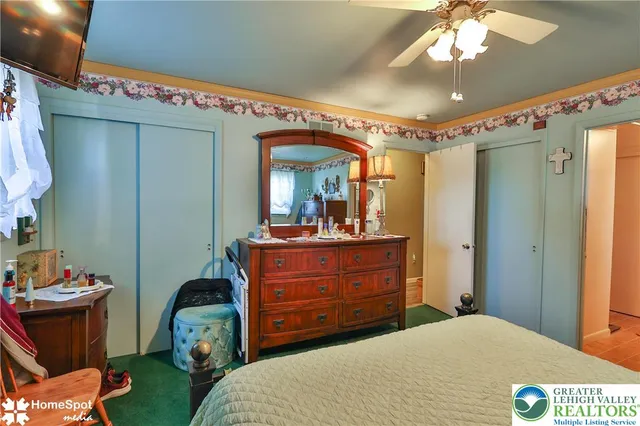 $359,900 | 121 Woodcrest Circle, Allentown, PA 18103