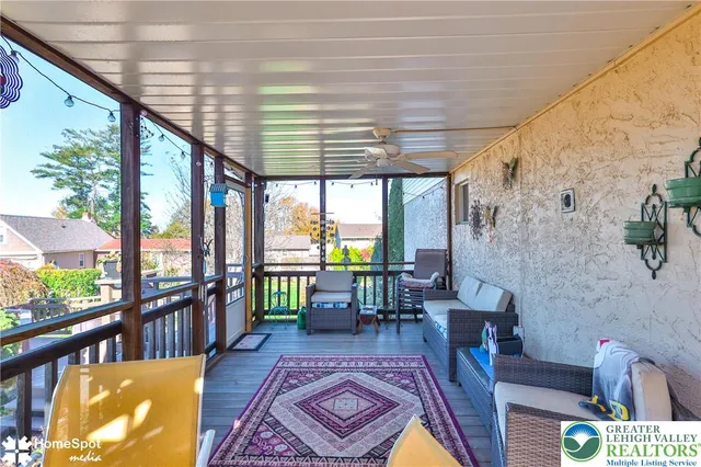 $359,900 | 121 Woodcrest Circle, Allentown, PA 18103