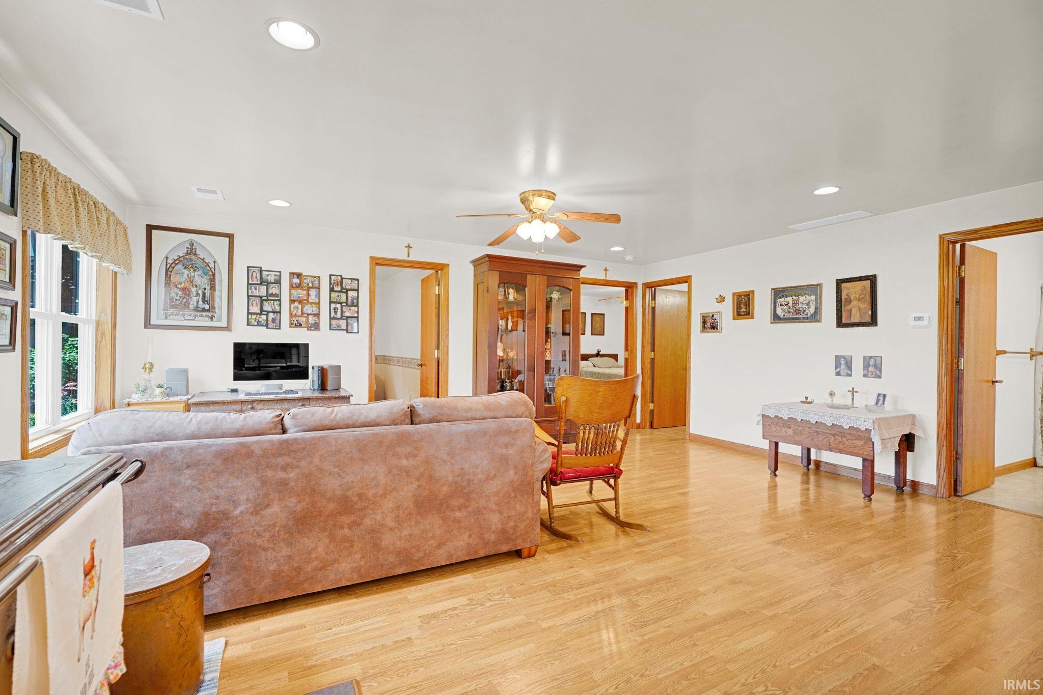 4800 Shireman Road Poseyville, IN 47633 - Photo 13 of 46