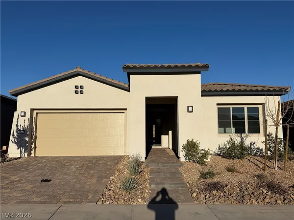 $3,400 | 162 Sun Glaze Avenue, Henderson, NV 89011