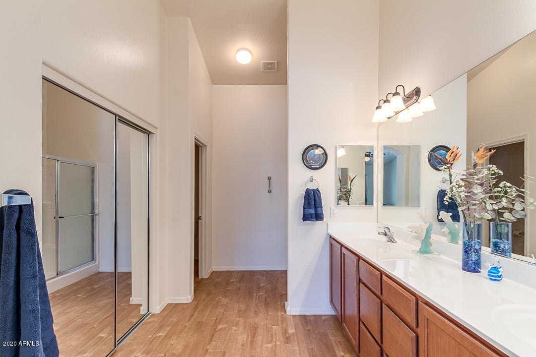 1575 South Apache Drive Apache Junction, AZ 85119 - Photo 14 of 28 Double Sinks