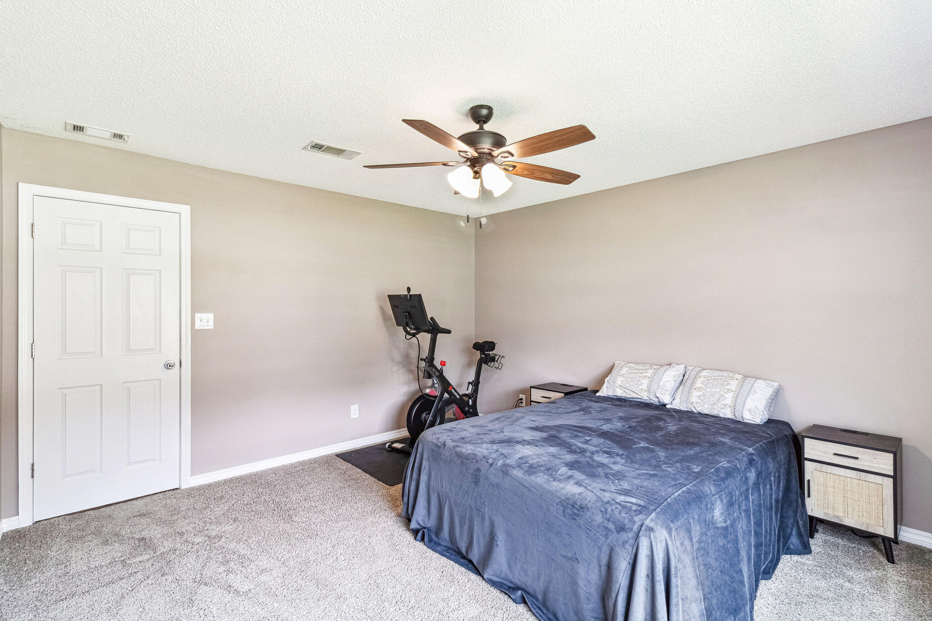 7329 Gordon Evans Road Navarre, FL 32566 - Photo 17 of 27 Bedroom 1