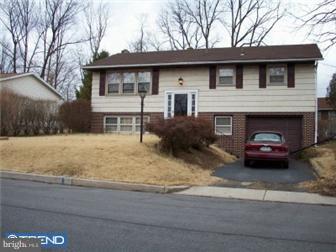 2331 Berkley Road Reading, PA 19605 - Photo 1 of 2