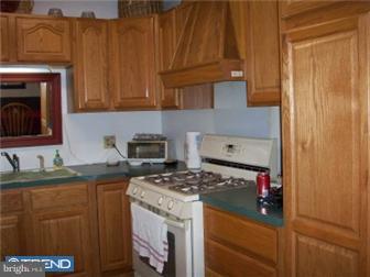 2331 Berkley Road Reading, PA 19605 - Photo 2 of 2