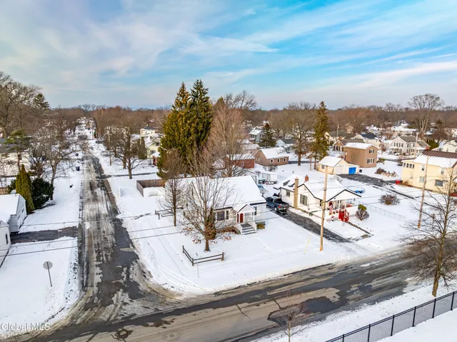 $243,500 | 51 Coleman Avenue, Hudson Falls, NY 12839