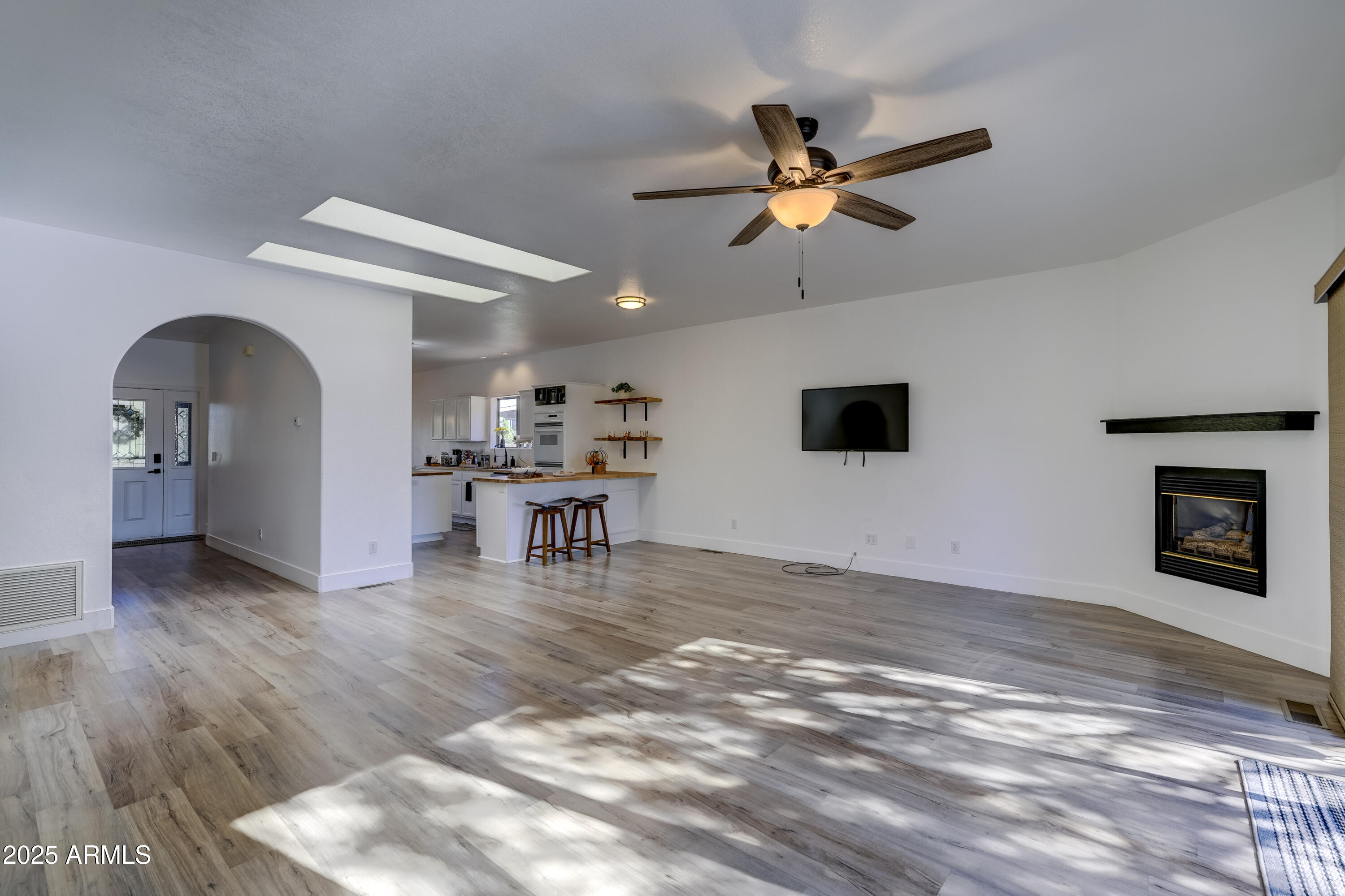 1483 Copper Basin Road Prescott, AZ 86303 - Photo 2 of 40 Living Room 3