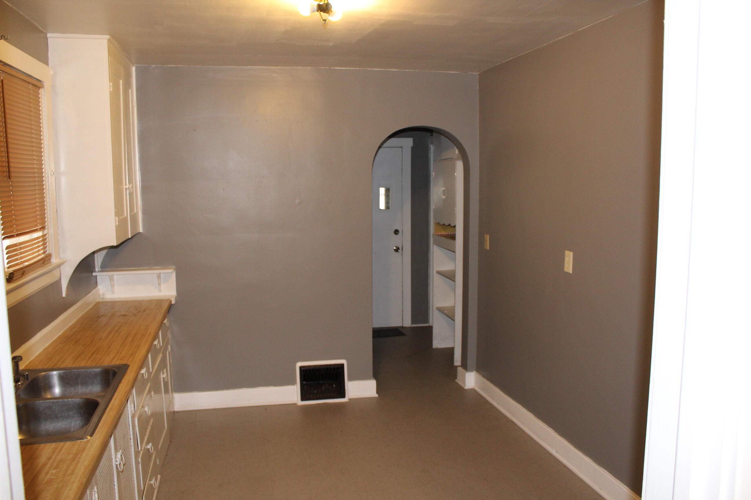 719 Rice Street Springfield, OH 45505 - Photo 7 of 11 Gallery Image 7