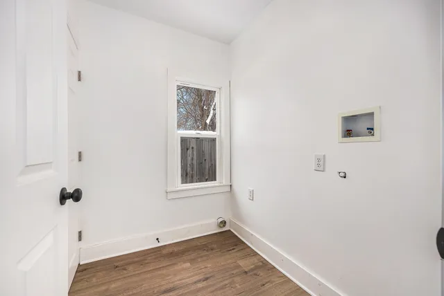 $190,000 | 723 Tulip Street Southwest, Grand Rapids, MI 49503