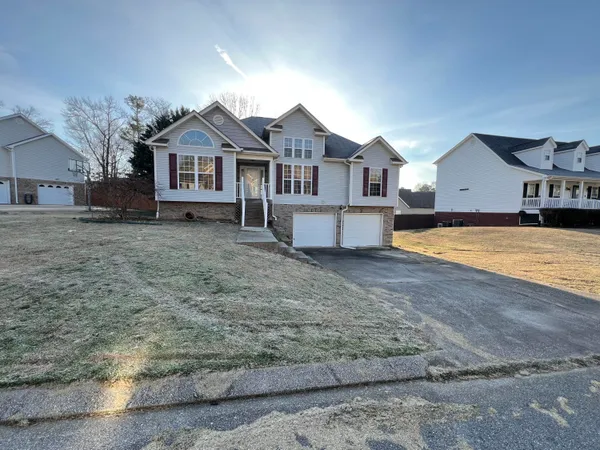 $323,750 | 7598 Pfizer Drive, Ooltewah, TN 37363