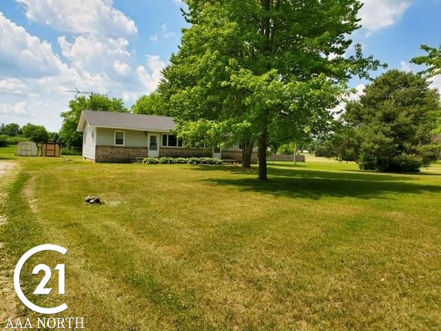 7451 Jordan Road Yale, MI 48097 - Photo 35 of 39 50015371-34.JPG