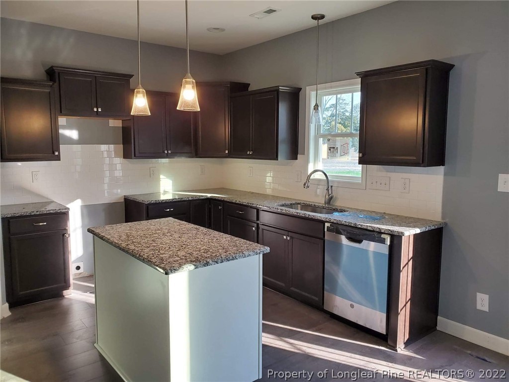 2867 Chicken Foot Road Hope Mills, NC 28348 - Photo 5 of 36 Gallery Image 5