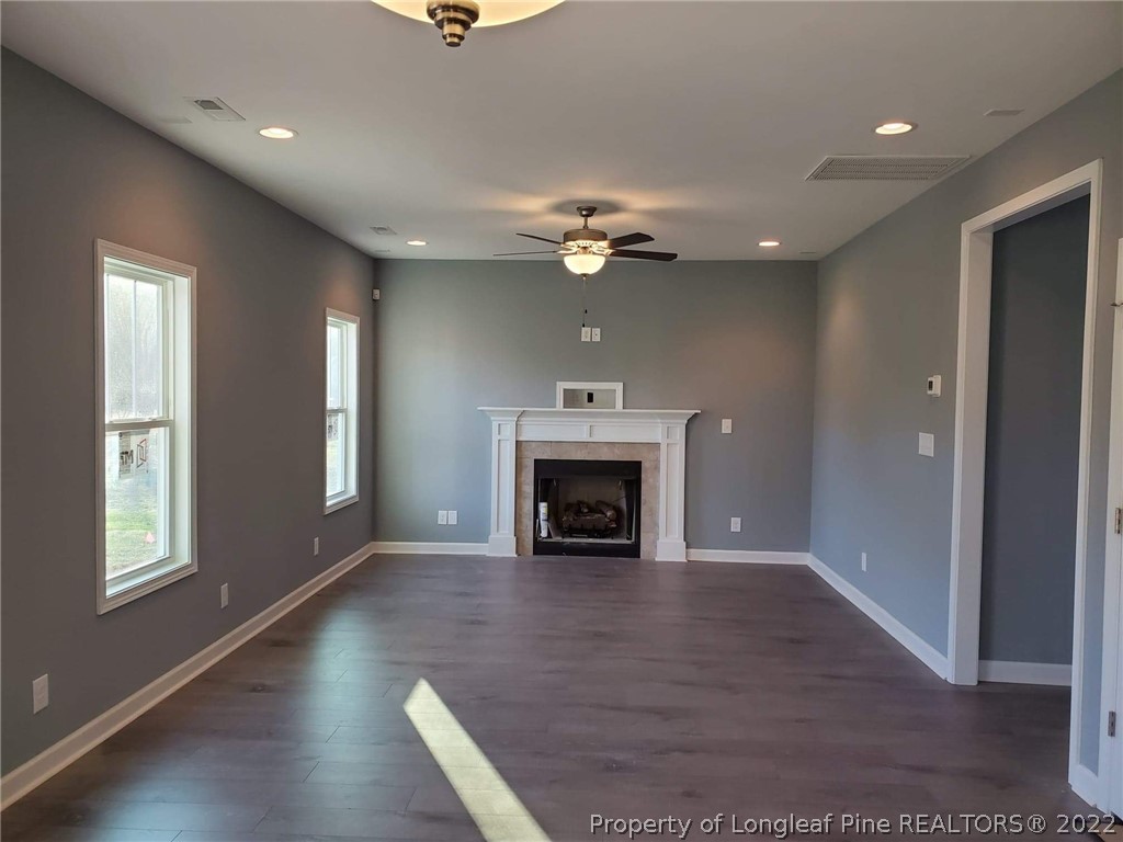 2867 Chicken Foot Road Hope Mills, NC 28348 - Photo 8 of 36 Gallery Image 8