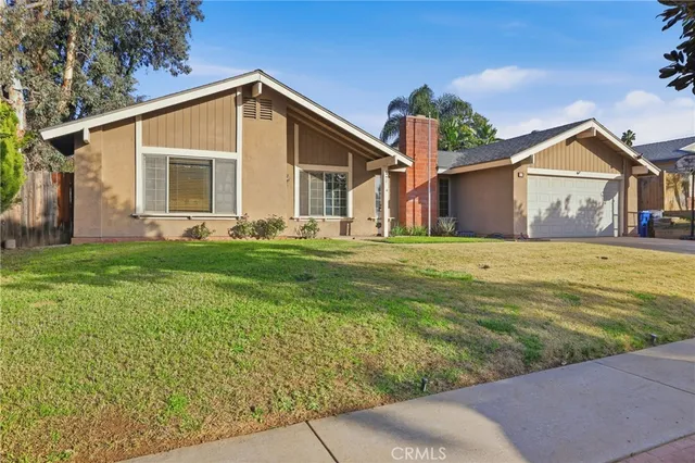 $549,000 | 100 Amber Court, Redlands, CA 92374