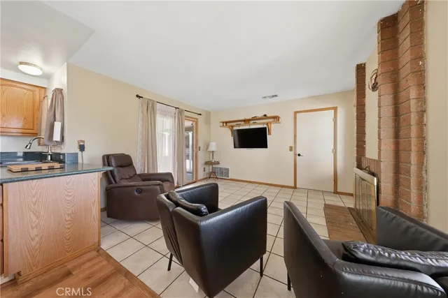 $549,000 | 100 Amber Court, Redlands, CA 92374