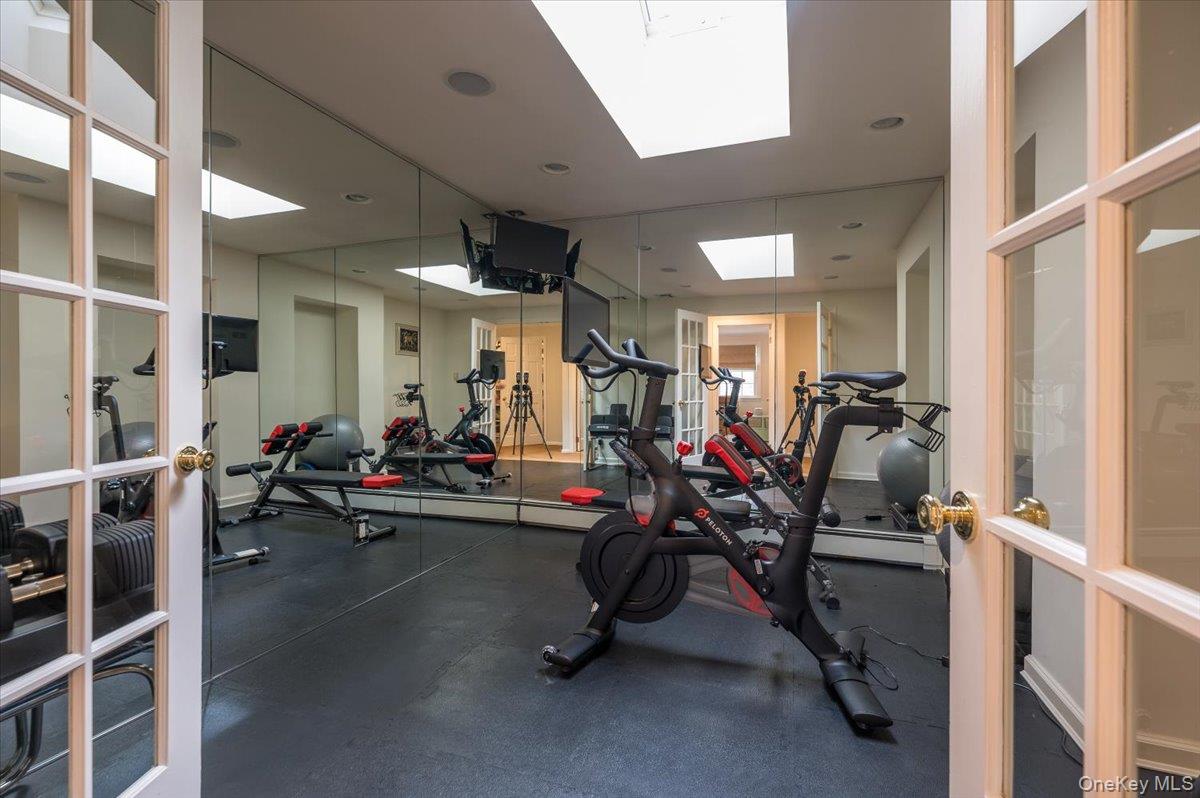 4 Springwood Path Syosset, NY 11791 - Photo 31 of 47 Additional room on second floor can be a flexible room that turns into an office or workout space.