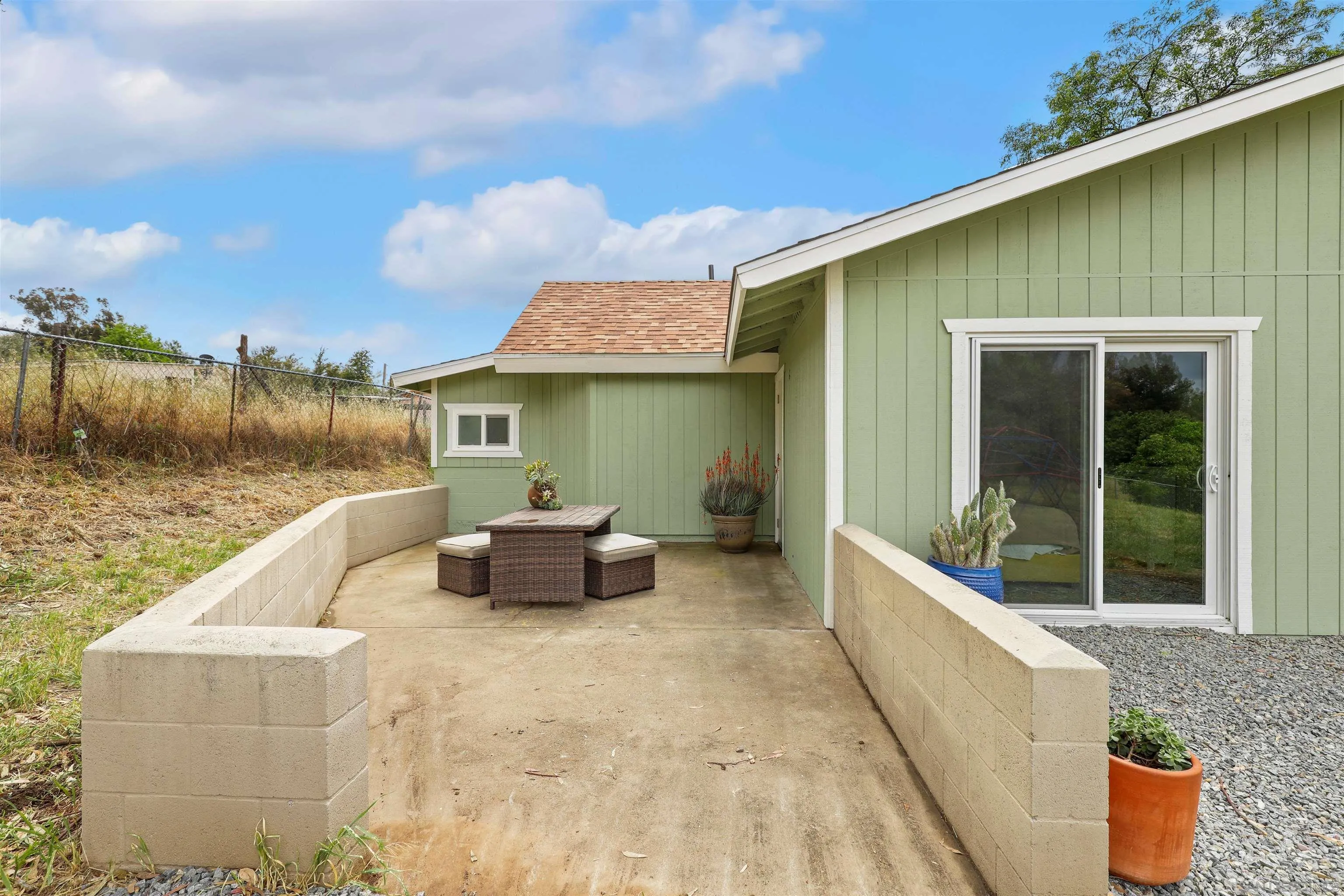 724 Amigos Road Ramona, CA 92065 - Photo 28 of 40 Gallery Image 28