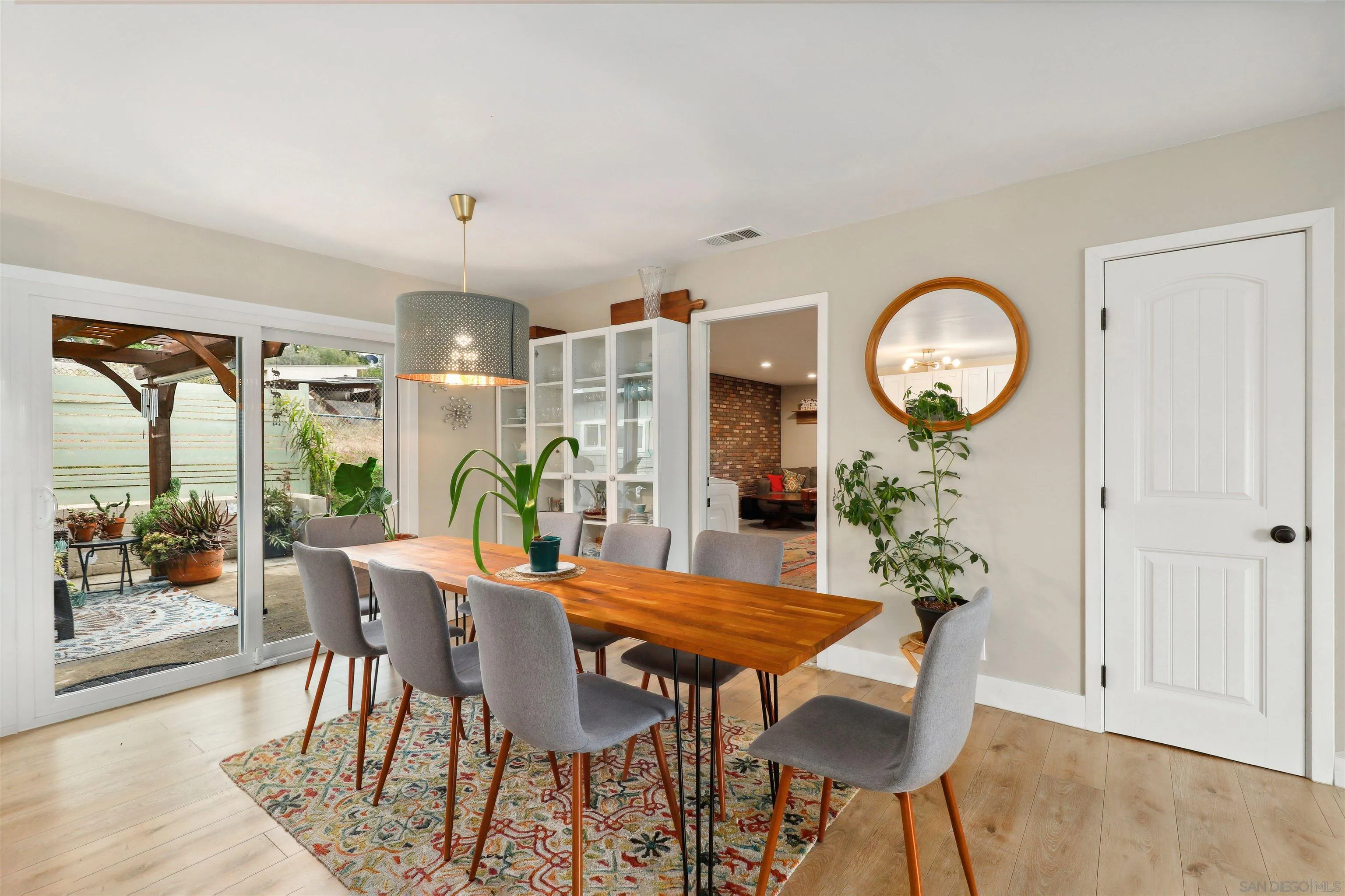 724 Amigos Road Ramona, CA 92065 - Photo 6 of 40 Gallery Image 6