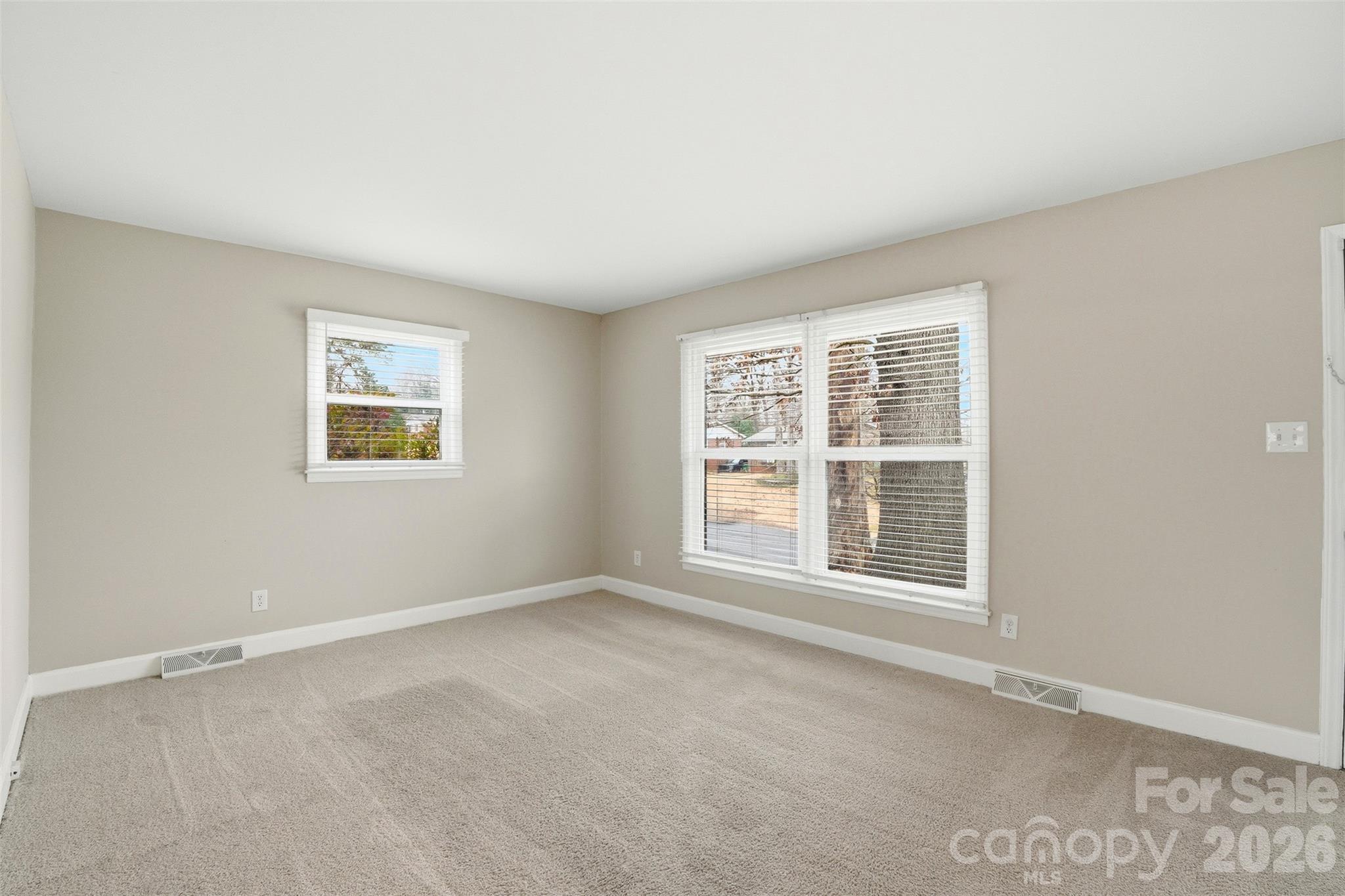 1323 Ranch Road Charlotte, NC 28208 - Photo 14 of 26 Gallery Image 14