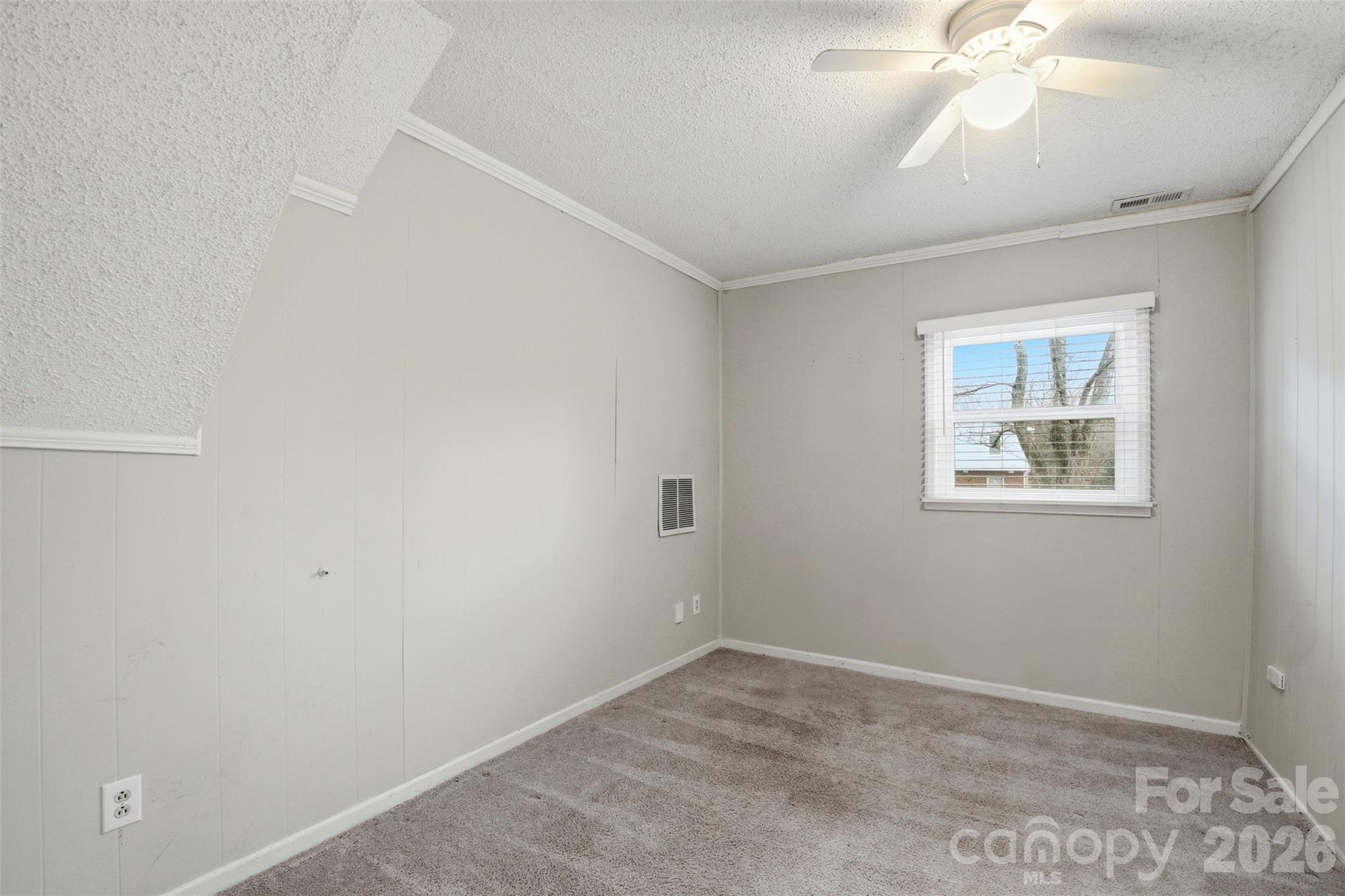1323 Ranch Road Charlotte, NC 28208 - Photo 9 of 26 Gallery Image 9