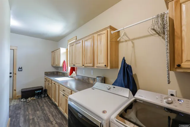 $569,900 | 16 Cattle Drive, Rock Springs, WY 82901